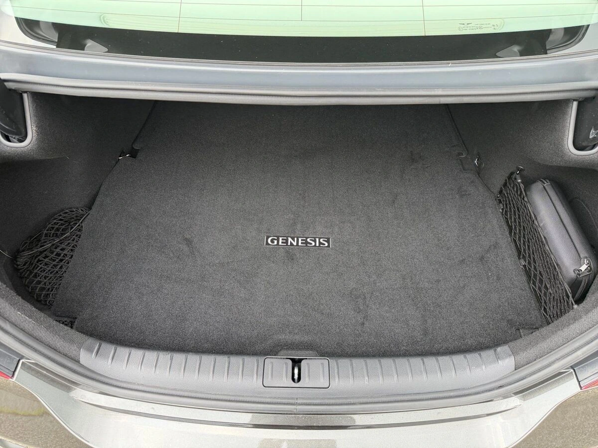 2026 GENESIS G70 Standard - Photo 11