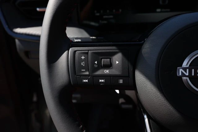2026 Nissan KICKS SR - Photo 25