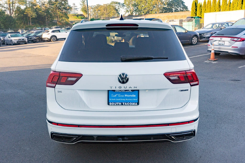 2023 Volkswagen Tiguan SE R-LINE BLACK - Photo 12