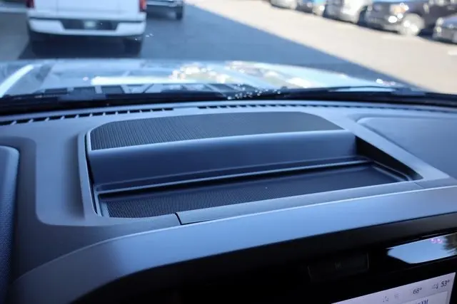 2025 Ford F-150 XLT photo 27