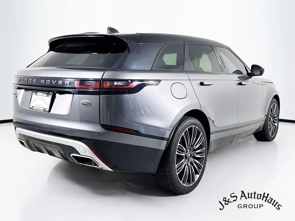2018 Land Rover Range Rover Velar R-Dynamic HSE photo 7