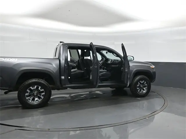 2023 Toyota Tacoma TRD Pro V6 photo 30