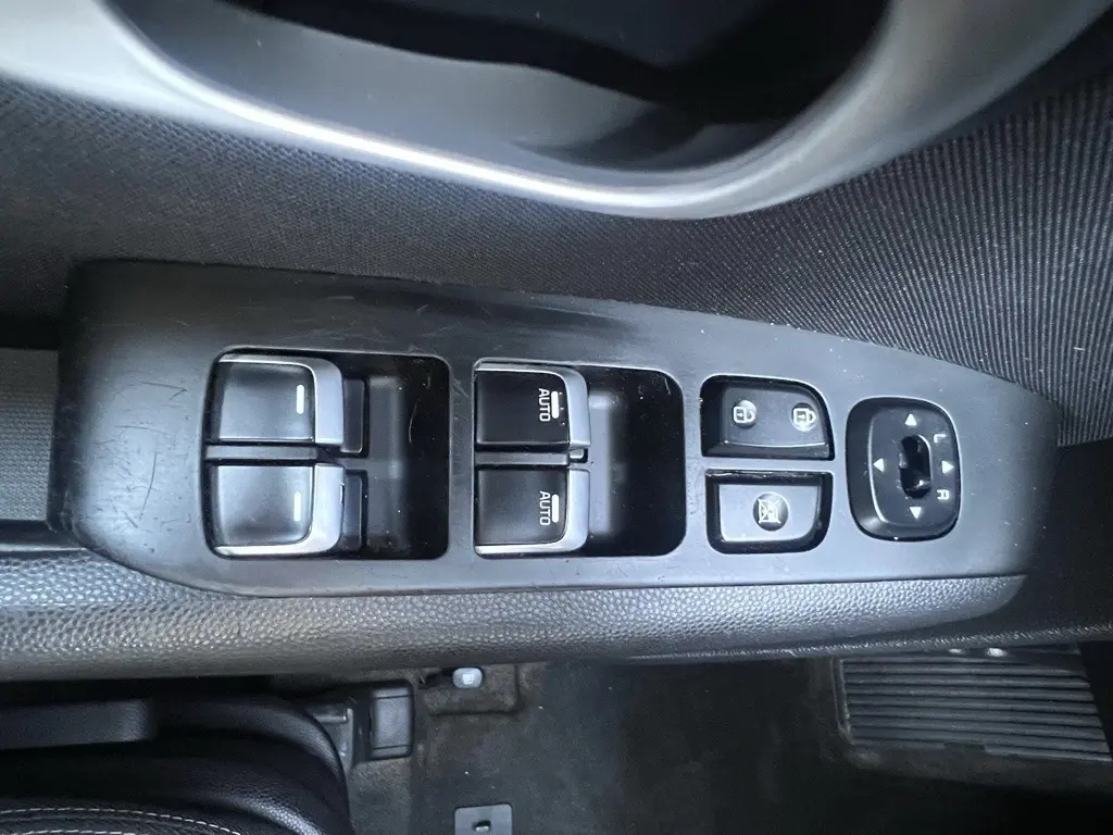2018 Kia Soul Plus photo 18