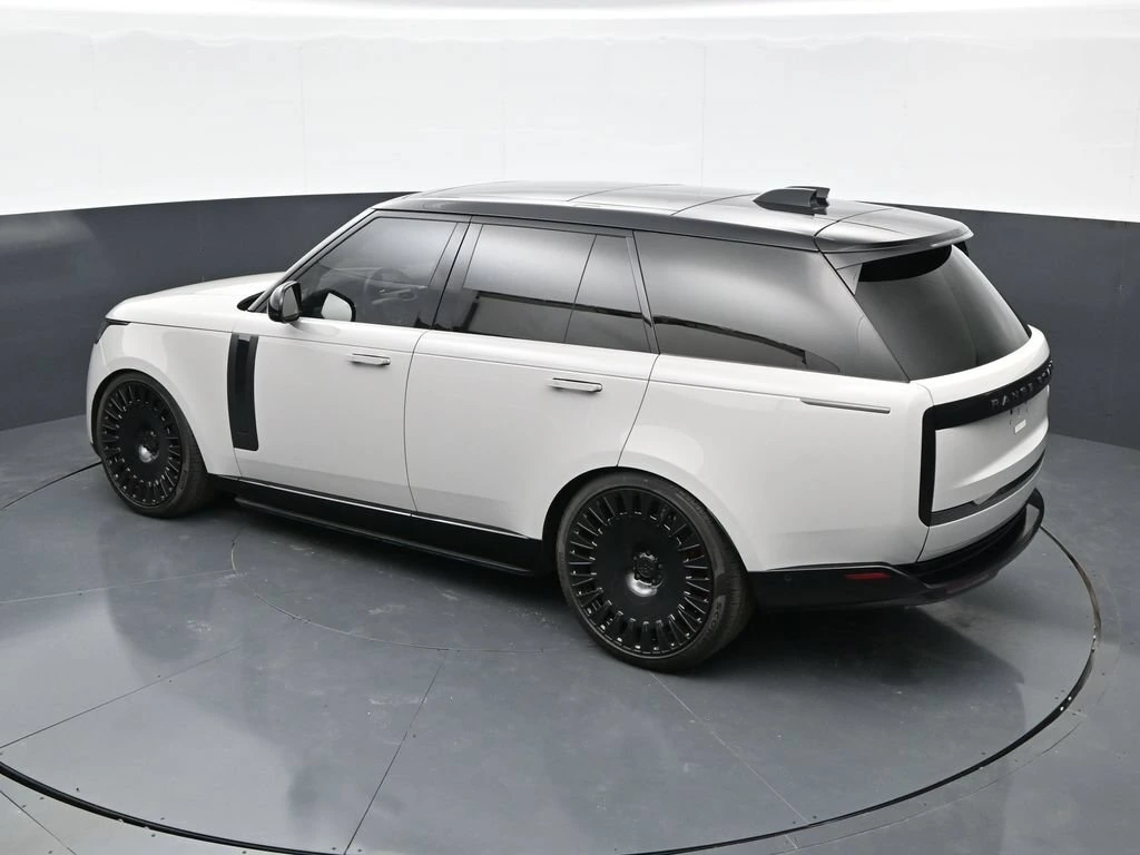 2025 Land Rover Range Rover SV - Photo 40
