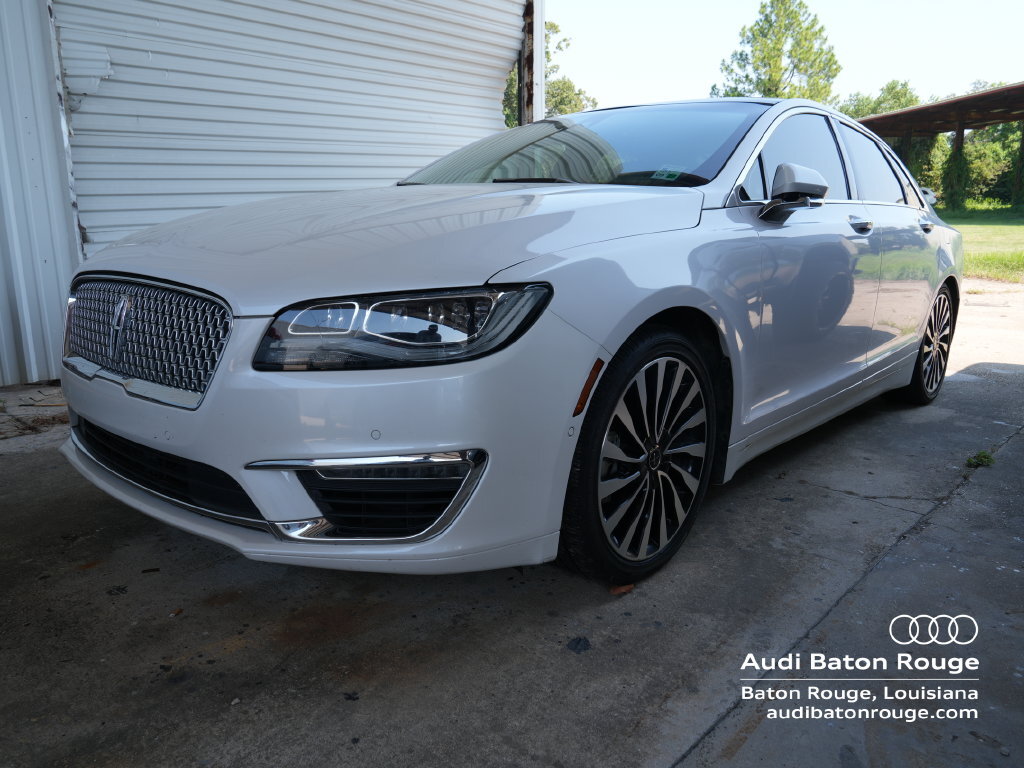 White Platinum Clearcoat Metallic 2017 Lincoln MKZ Sedan All-Wheel Drive Automatic