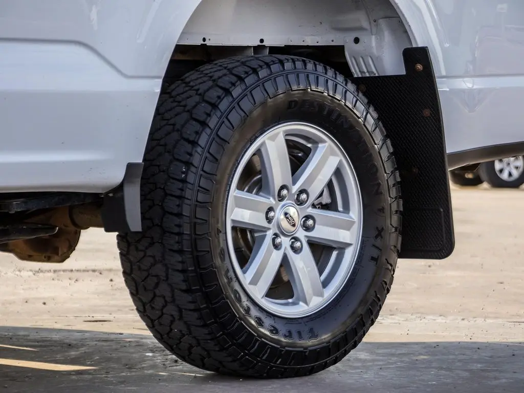 2022 Ford F-150 XLT photo 5