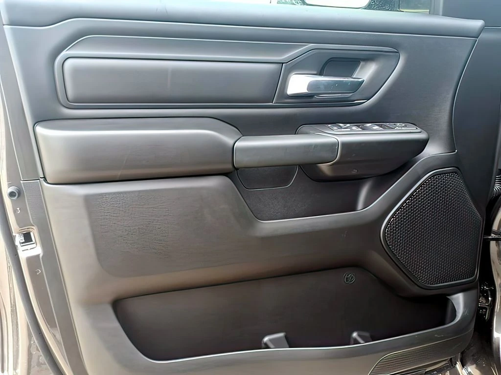2026 RAM 1500 Tradesman - Photo 17