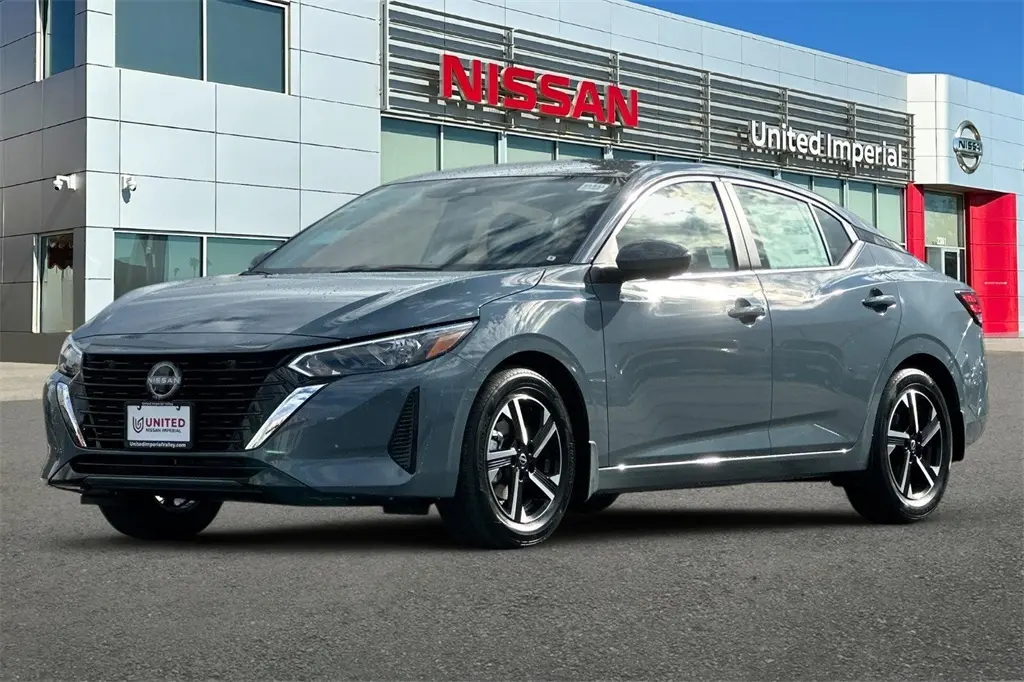 2025 Nissan Sentra SV photo 8
