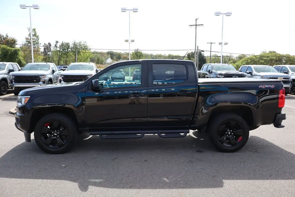 2019 Chevrolet Colorado LT photo 25