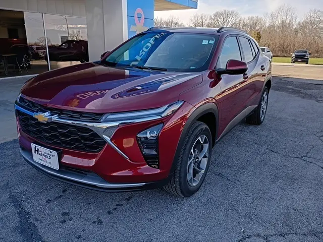 2024 Chevrolet Trax LT's photo