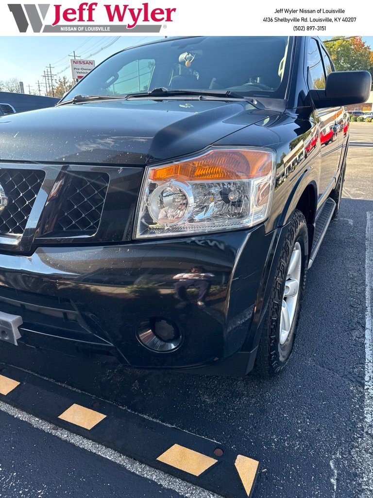 2014 Nissan Armada SV