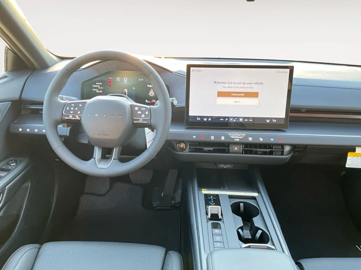 2026 Lexus ES Hybrid 350h Premium+ - Photo 10