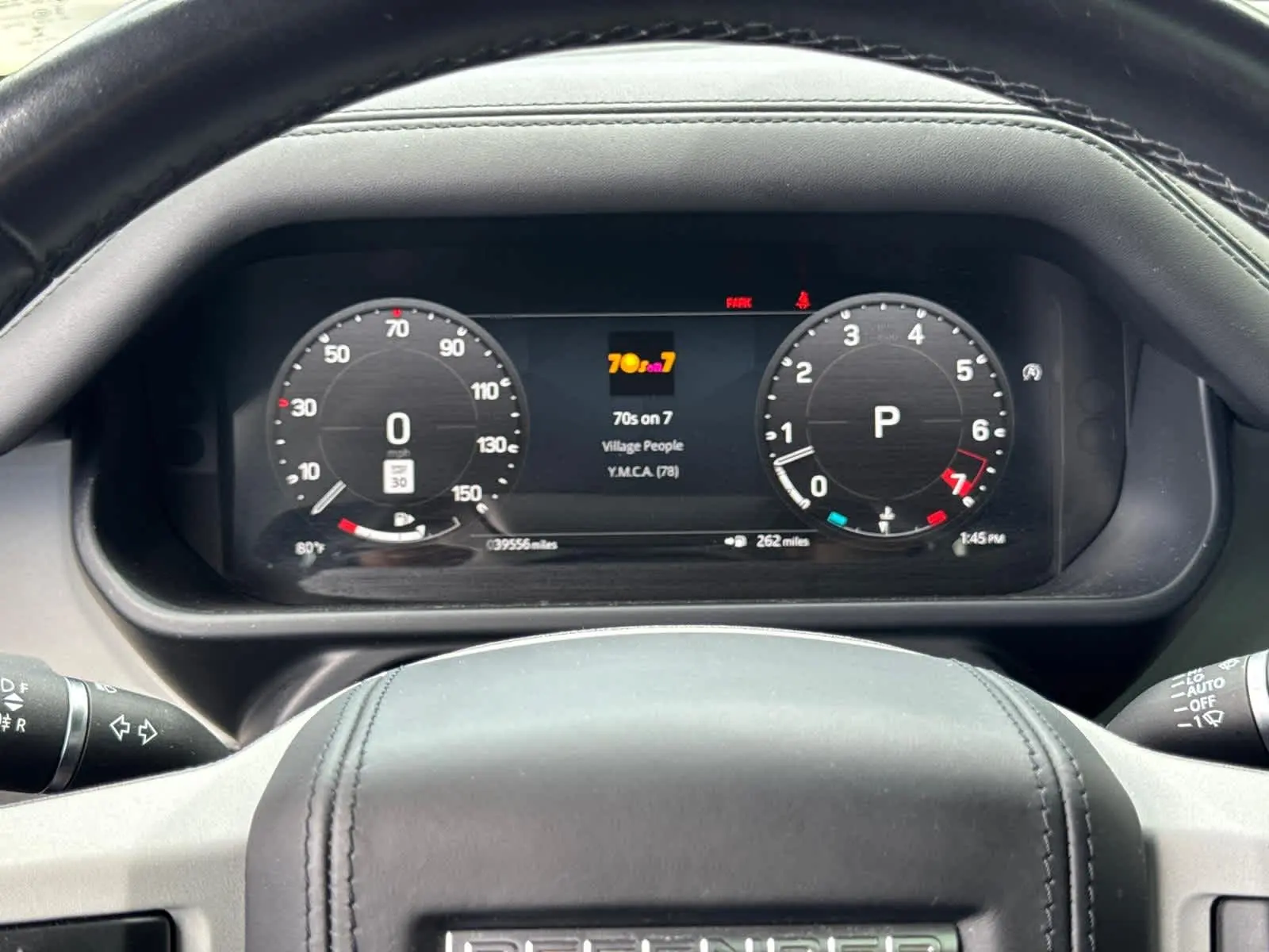 2023 Land Rover Defender X-Dynamic SE photo 18