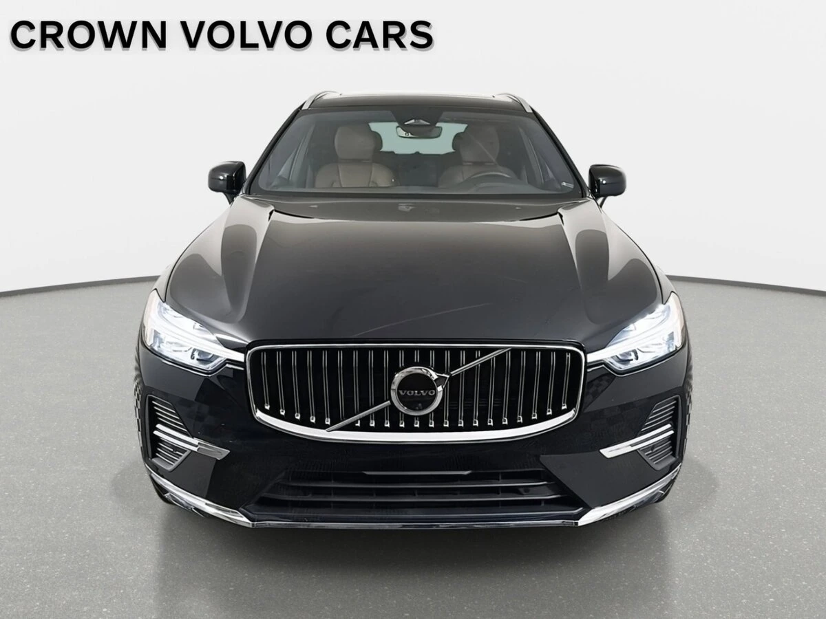 2023 Volvo - image 2