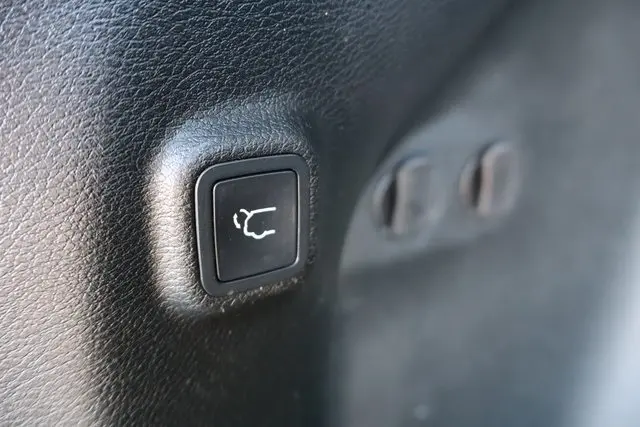 2019 Jeep Cherokee Limited photo 38