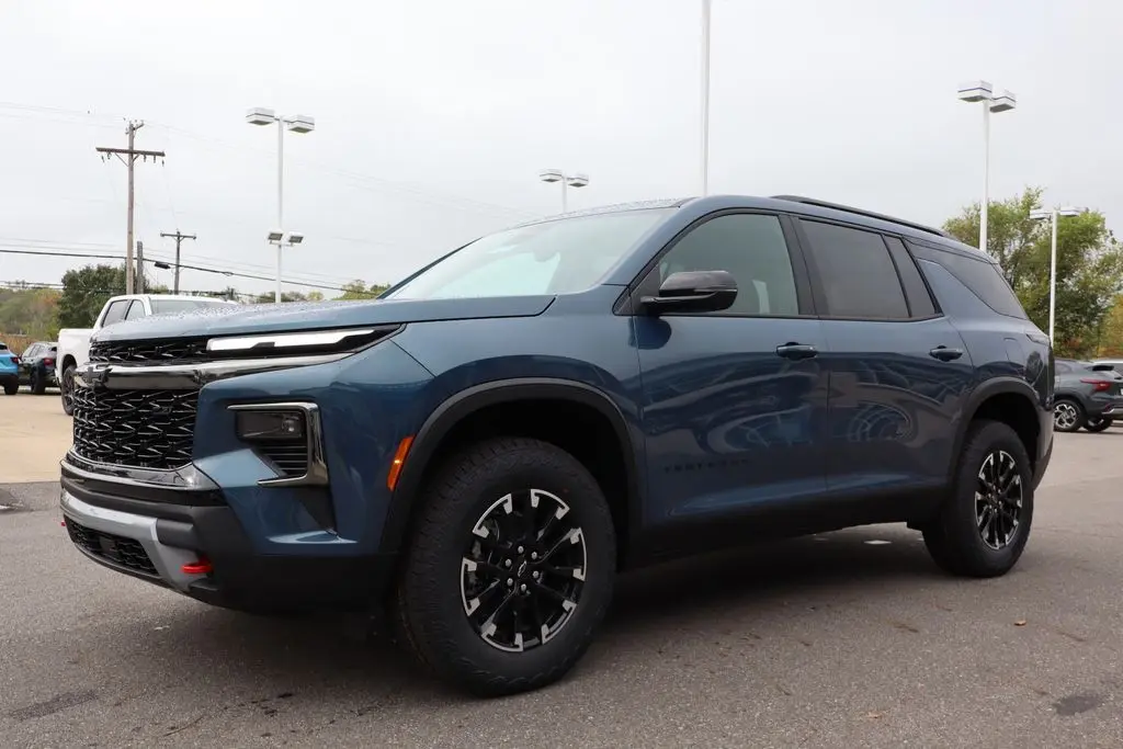 2026 Chevrolet Traverse Z71 photo 5