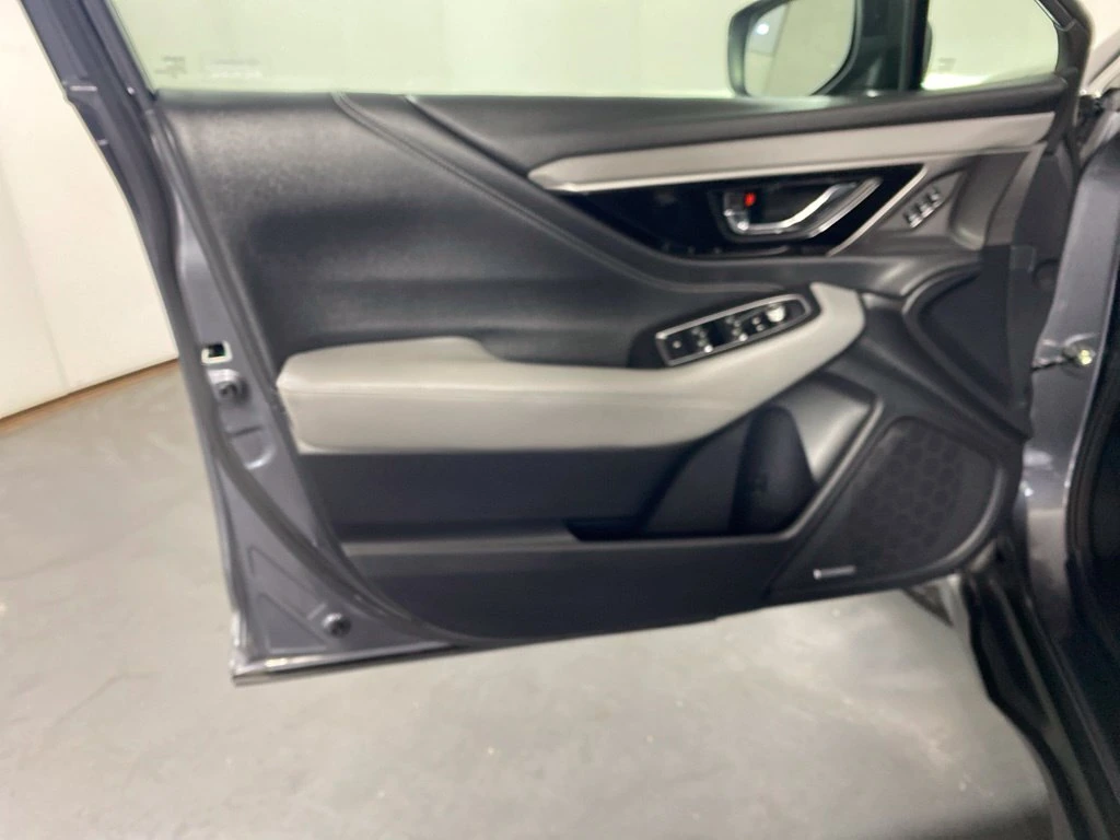 2021 Subaru Outback Limited - Photo 24