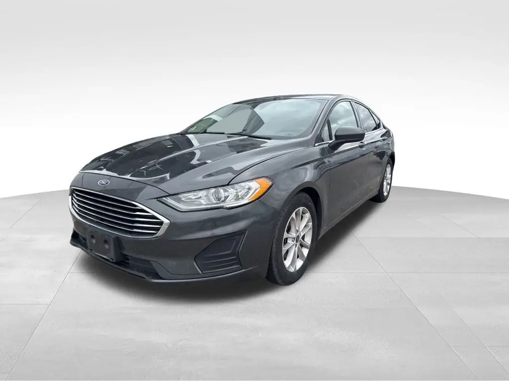 Used 2020 Ford Fusion SE with VIN 3FA6P0HD9LR113971 for sale in Macomb, IL