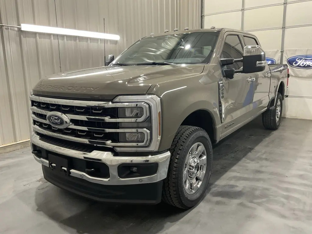 2026 Ford F-250 photo 3