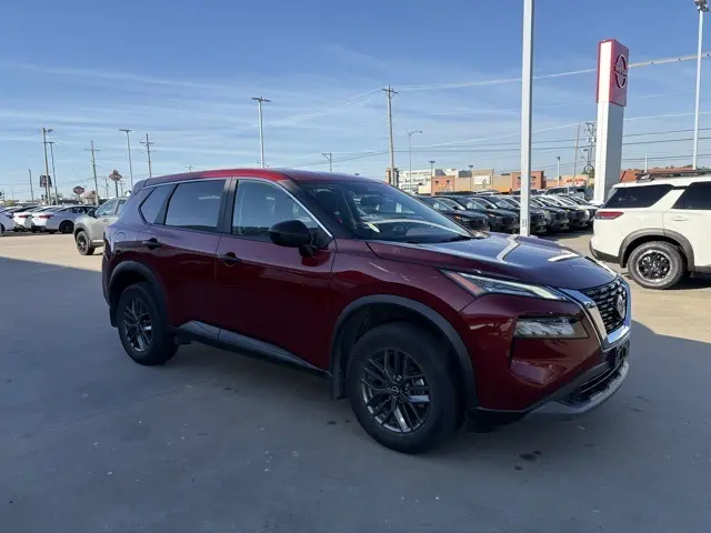 2023 Nissan Rogue S photo 2