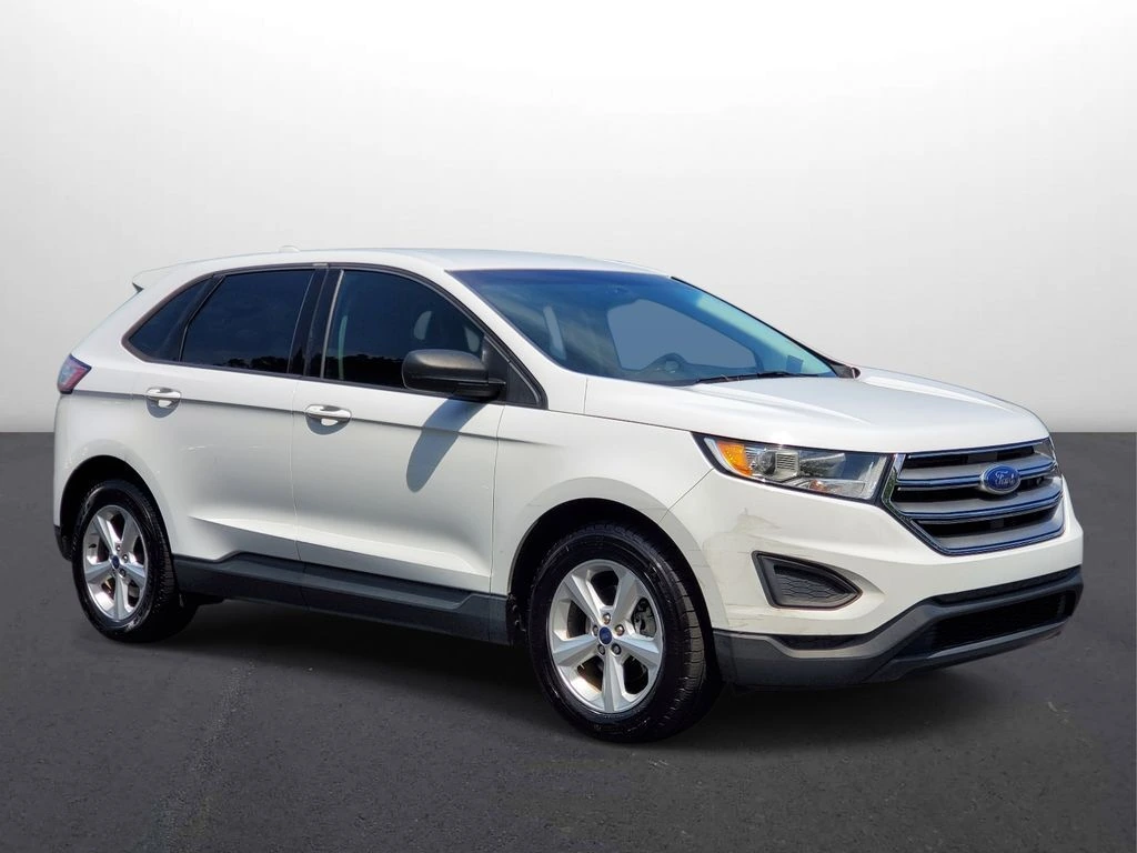 2015 Ford Edge SE's photo