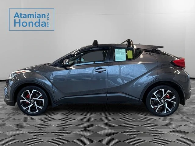 Used 2018 Toyota C-HR XLE with VIN NMTKHMBX7JR003686 for sale in Tewksbury, MA