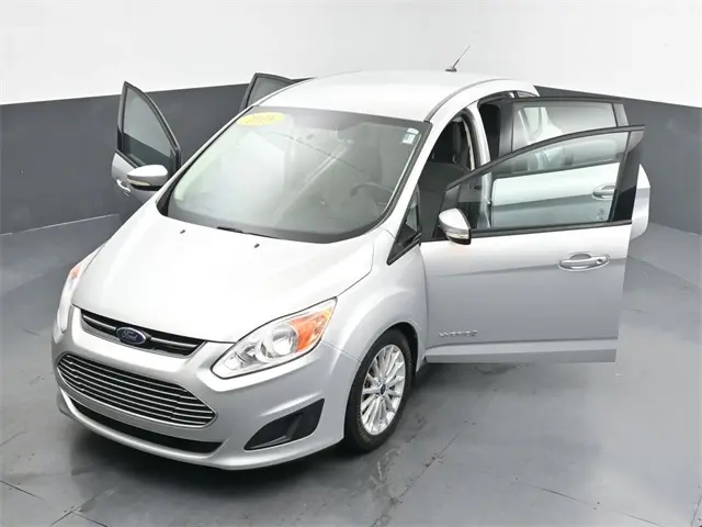 2016 Ford C-Max Hybrid SE photo 32