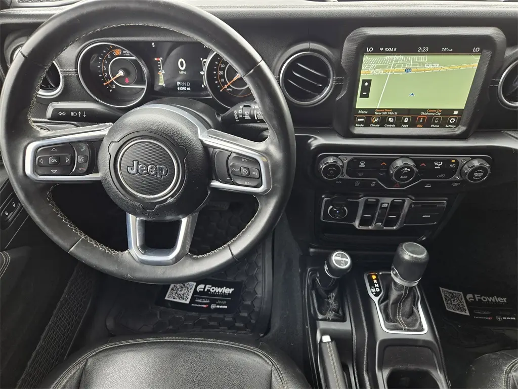 2022 Jeep Wrangler Unlimited Sahara photo 25