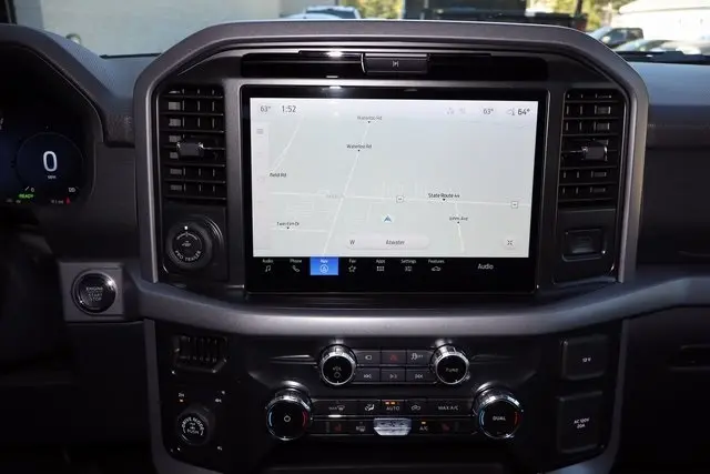 2025 Ford F-150 XLT photo 6
