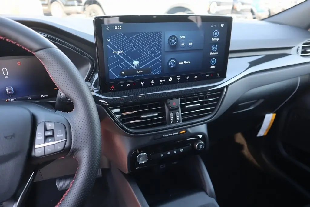 2026 Ford Escape ST-Line photo 5