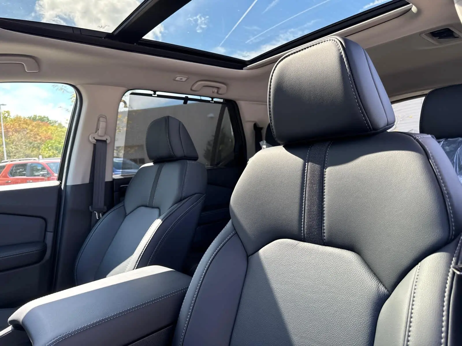 2025 Honda Pilot Touring photo 11