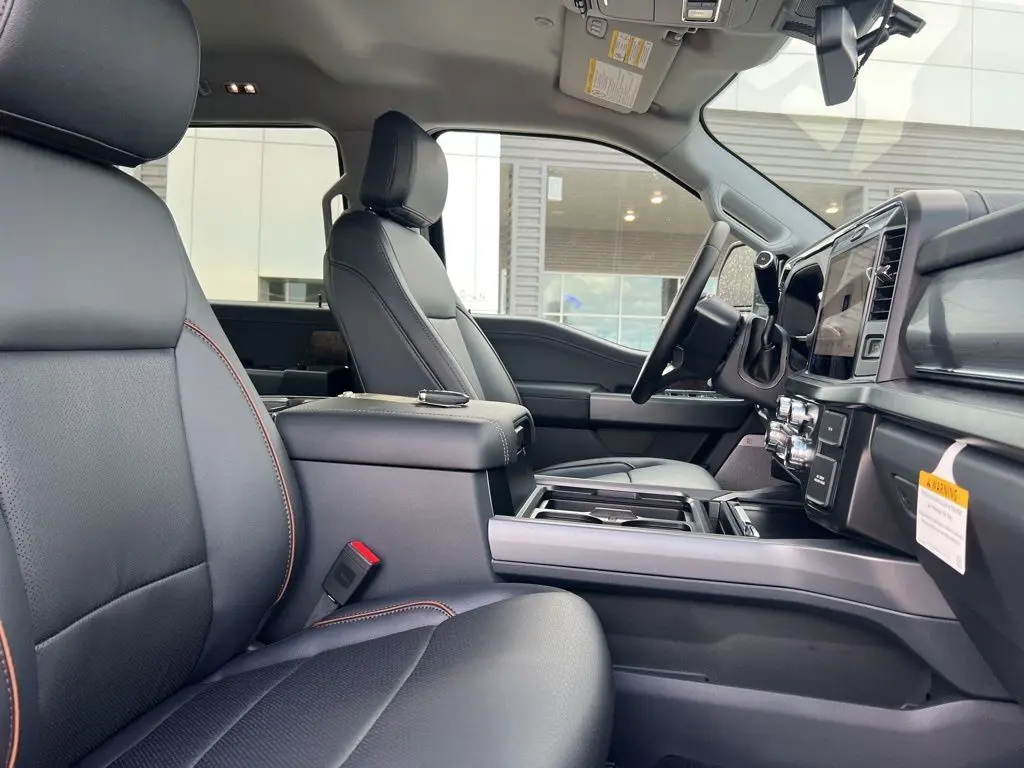 2026 Ford F-250 photo 12