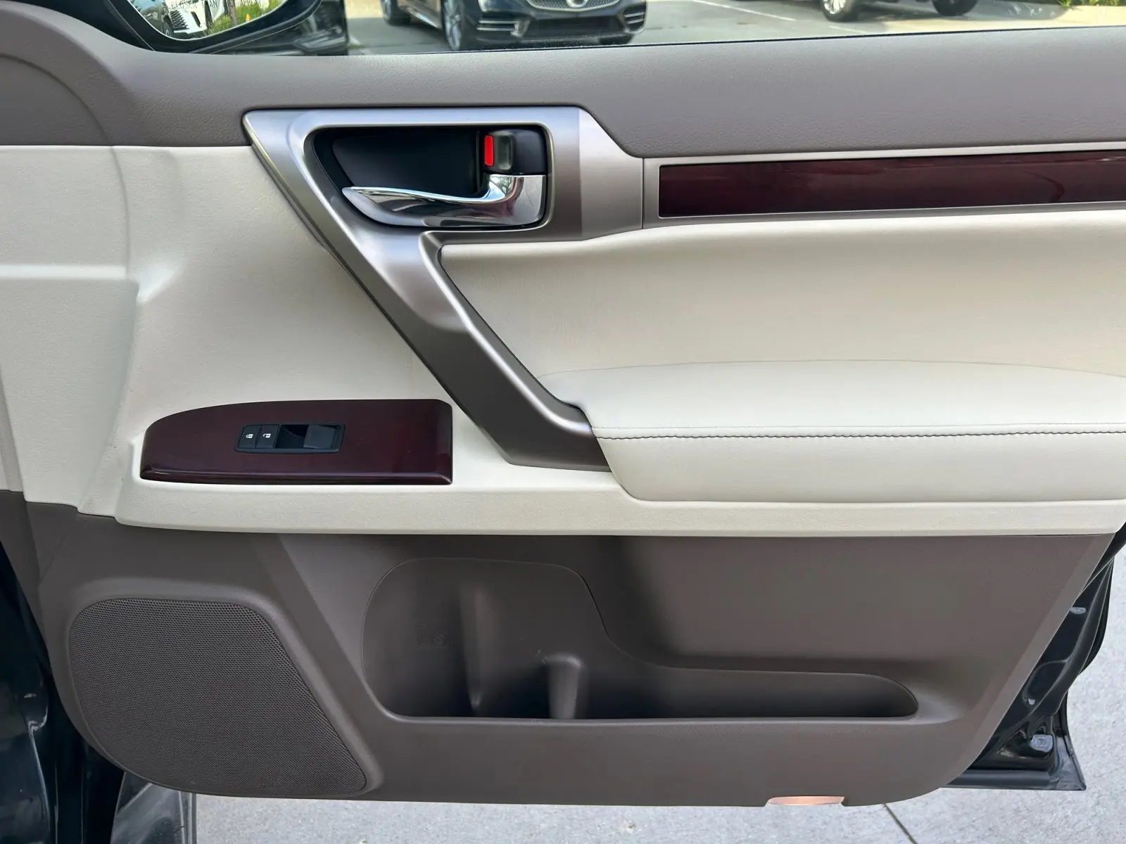 2018 Lexus GX 460 Luxury photo 15