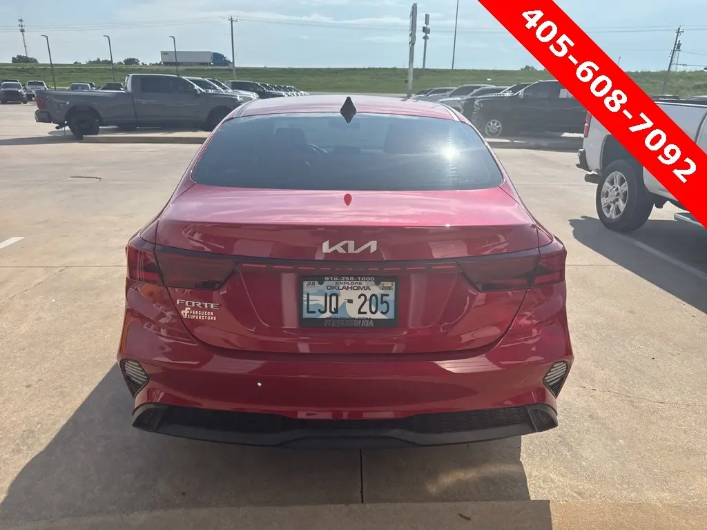 2022 Kia Forte LXS photo 7