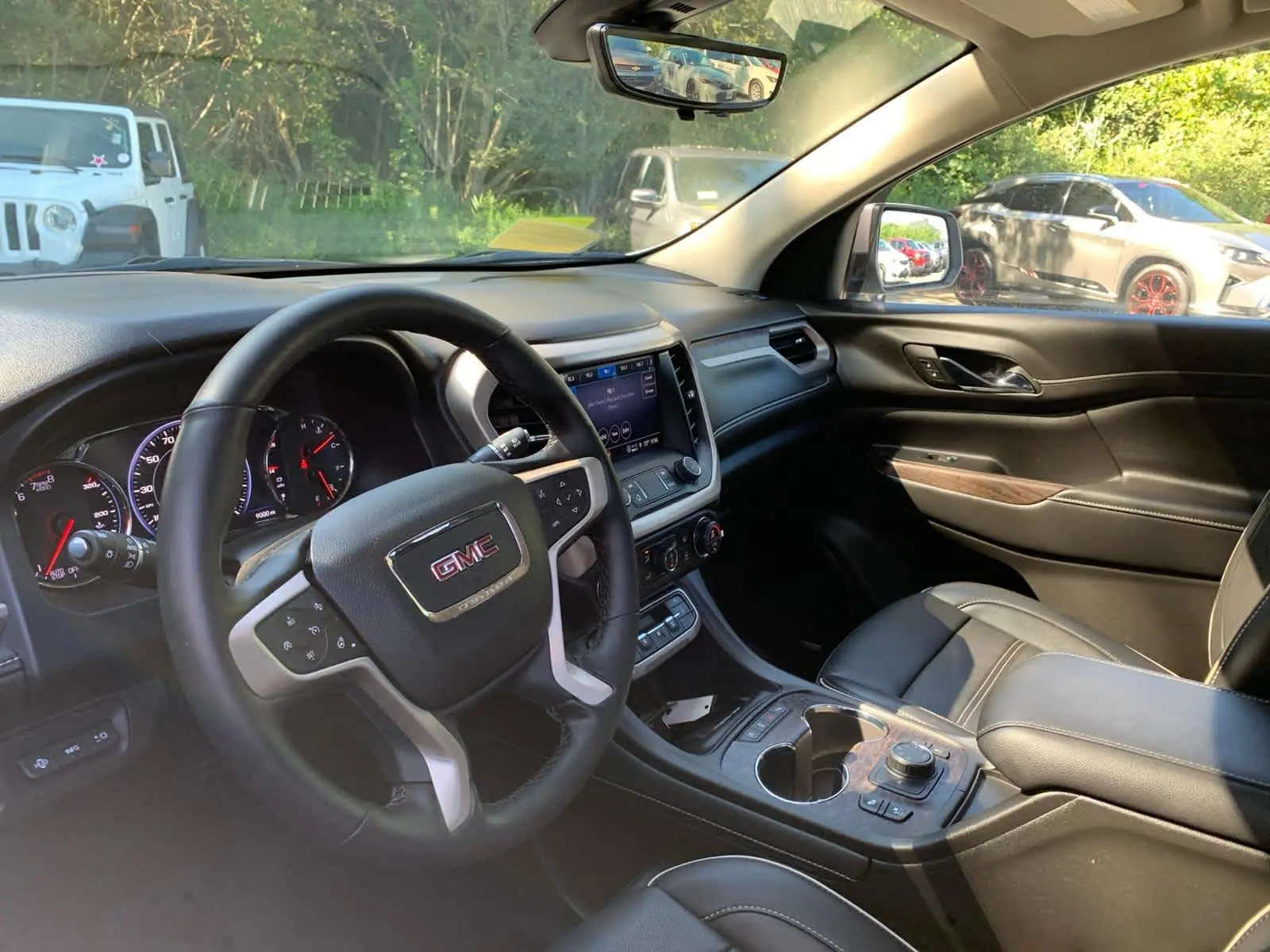 2023 Gmc Acadia Denali photo 12