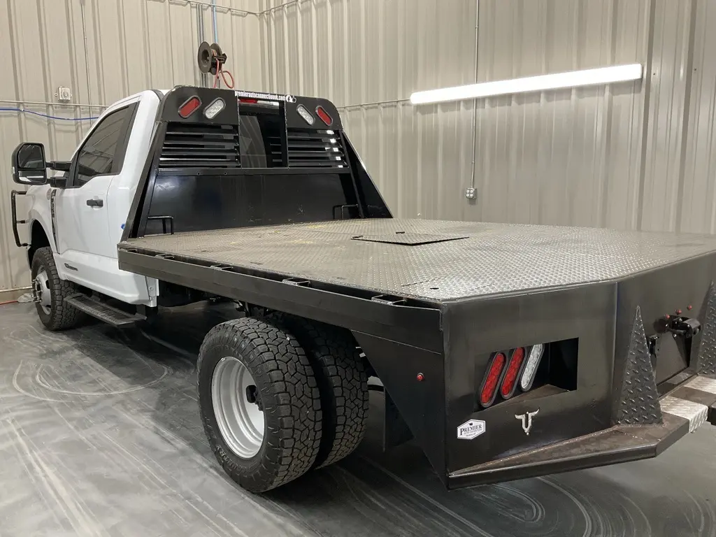 2024 Ford F-350 photo 17