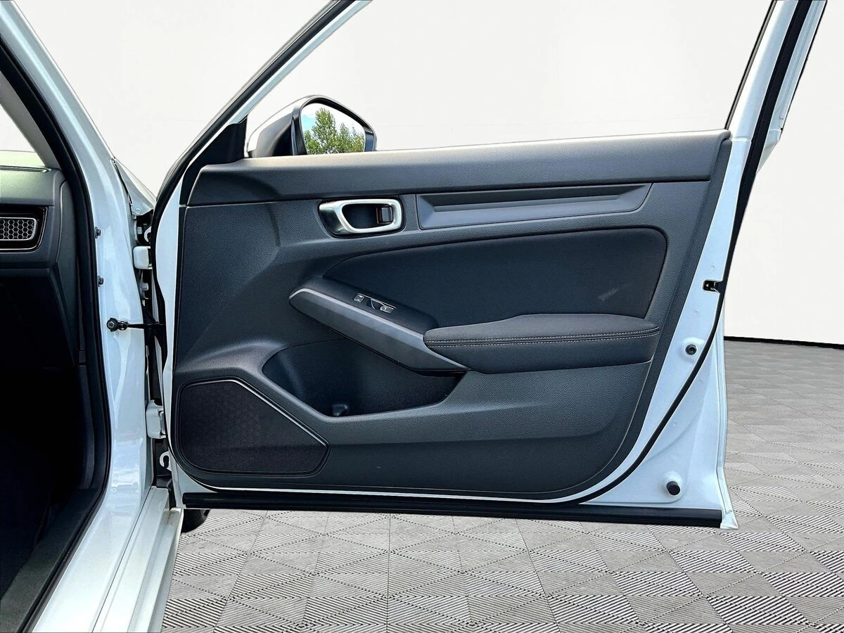 2026 Honda Civic LX - Photo 27