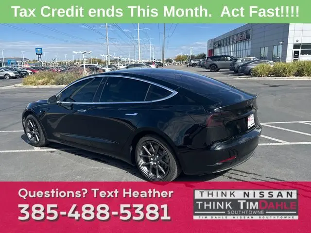 2018 Tesla Model 3 Long Range photo 3