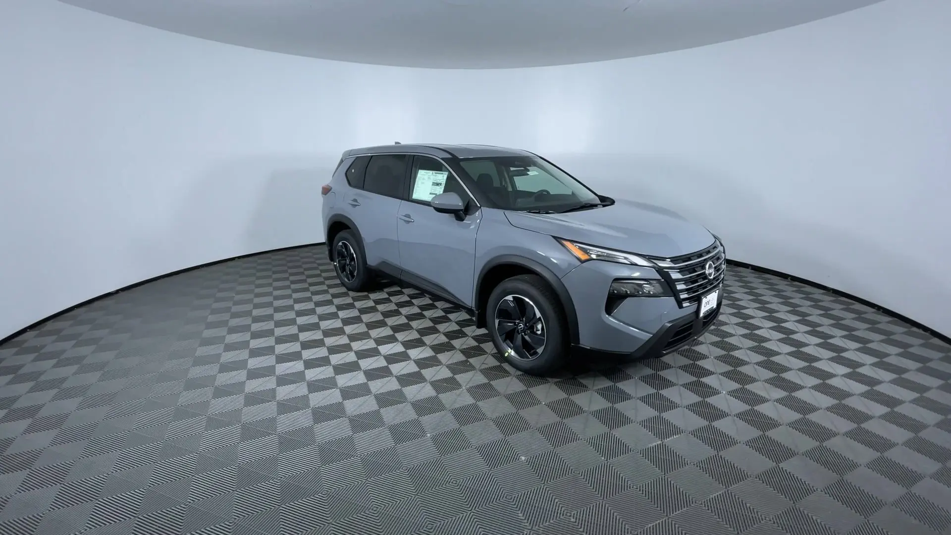 2026 Nissan Rogue SV photo 2