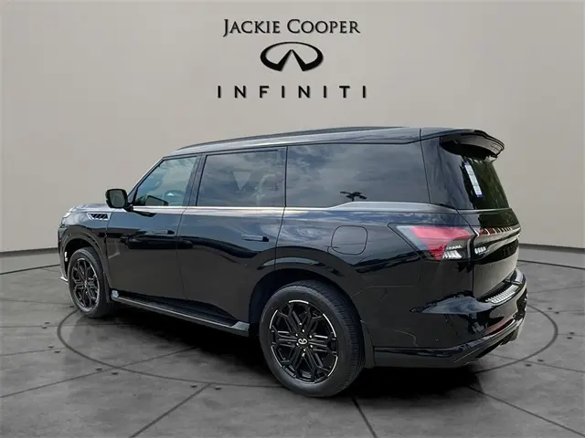 2026 Infiniti QX80 Sensory photo 3