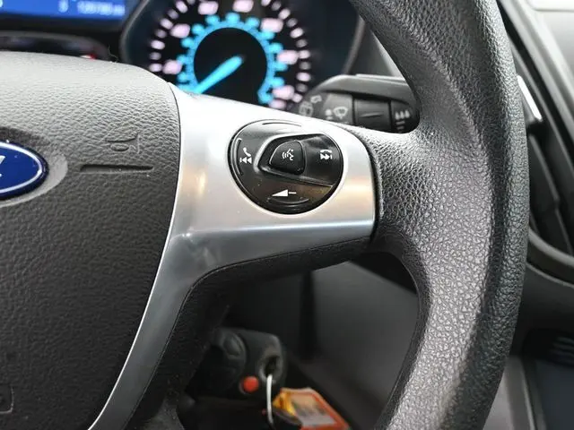 2015 Ford Escape S photo 21
