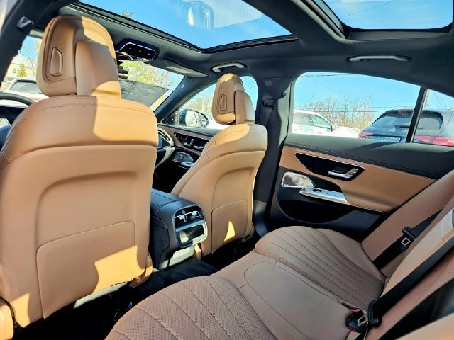 2026 Mercedes-Benz E-Class E350 - Photo 20