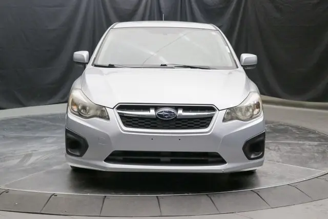 2013 Subaru Impreza 2.0i Premium photo 4