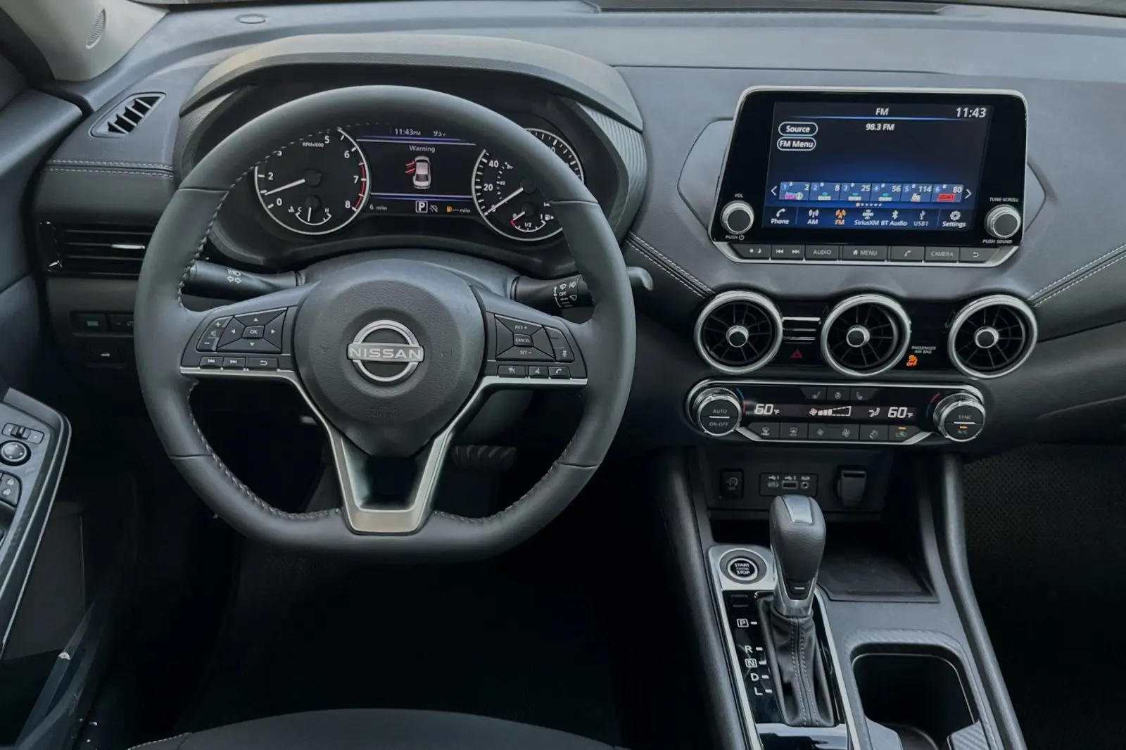 2025 Nissan Sentra SV photo 11