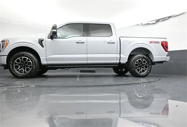 2021 Ford F-150 XLT FX4 photo 25