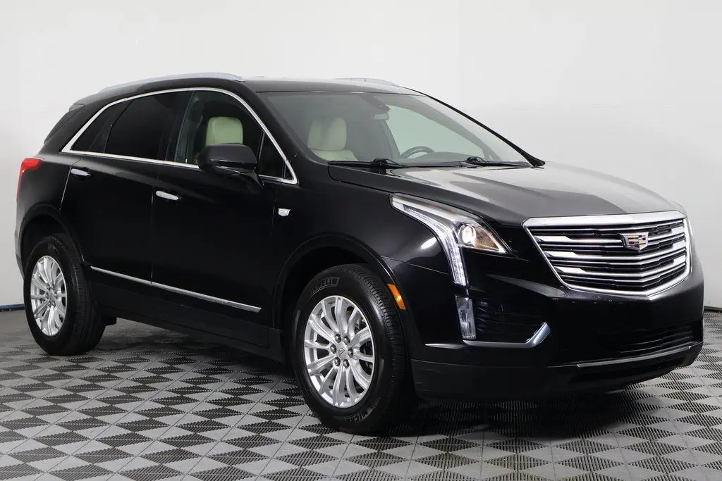2018 Cadillac XT5 Base photo 3