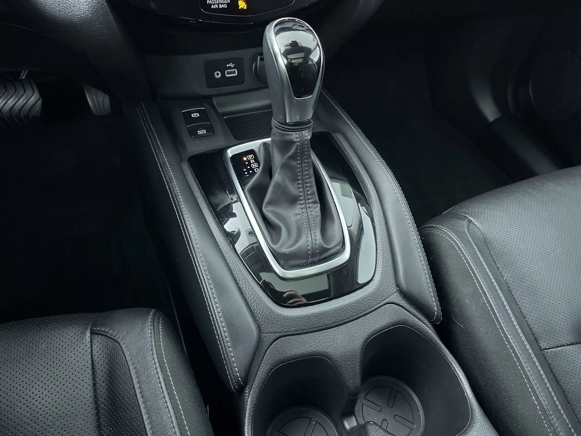 2018 Nissan Rogue SL photo 19