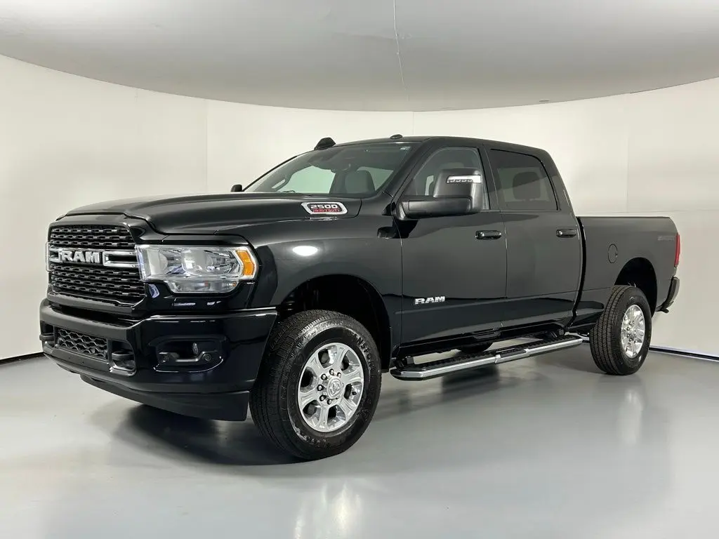 2024 Ram 2500 Big Horn photo 3