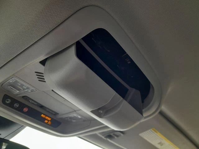 2023 GMC Acadia SLT - Photo 30