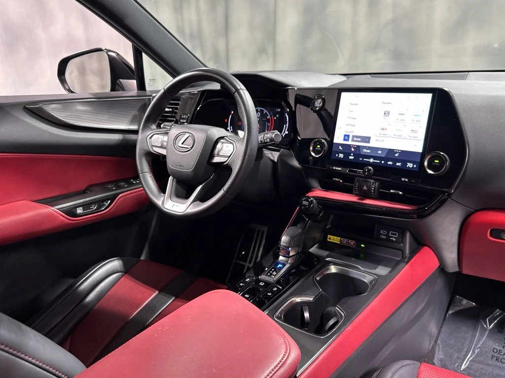 2024 Lexus NX 350 - Photo 39